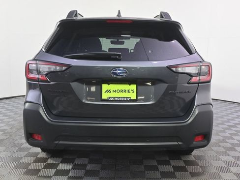 Used 2025 Subaru Outback Onyx Edition AWD/4WD image 5