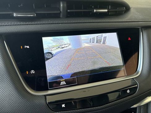 Certified 2025 Cadillac XT5 Premium Luxury FWD image 15