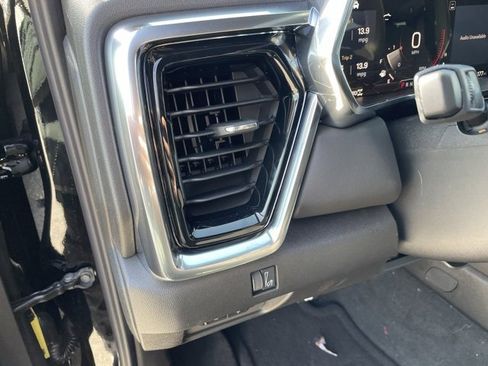 New 2025 GMC Canyon Elevation w/ Convenience Package image 11