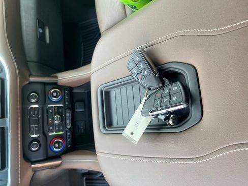 Used 2021 Chevrolet Tahoe High Country AWD/4WD image 27