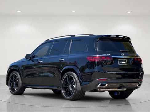 Certified 2026 Mercedes-Benz GLS 450 4MATIC image 3