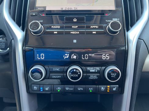 Used 2021 Subaru Ascent Touring AWD/4WD image 15