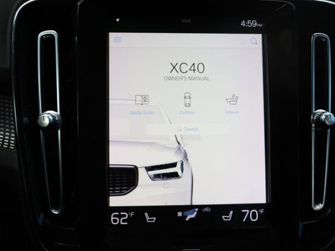 Used 2019 Volvo XC40 T4 R-Design FWD image 25