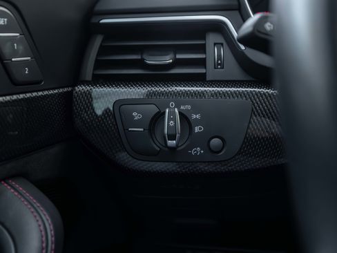 Used 2019 Audi S4 Premium Plus w/ Premium Plus Package image 69