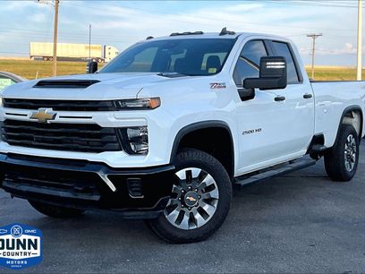 Used 2024 Chevrolet Silverado 2500 Custom w/ Custom Value Package