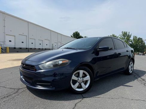 Used 2015 Dodge Dart SXT w/ Sun/Sound Group FWD image 1