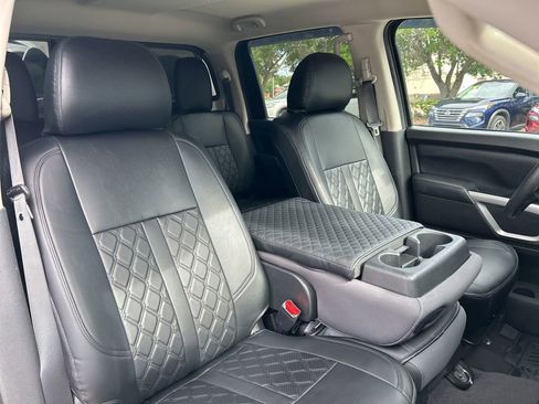 Certified 2023 Nissan Titan SV RWD image 36