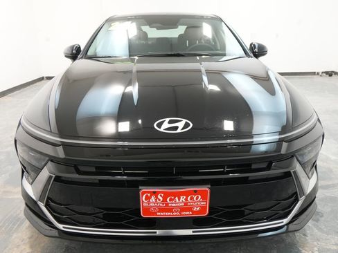 New 2026 Hyundai Sonata SEL image 2