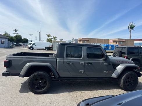 Used 2022 Jeep Gladiator Mojave w/ LED Lighting Group AWD/4WD image 5