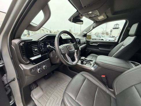 Used 2023 GMC Sierra 1500 SLT w/ SLT Premium Package image 11