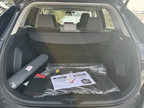 Used 2025 Toyota RAV4 XLE image 38