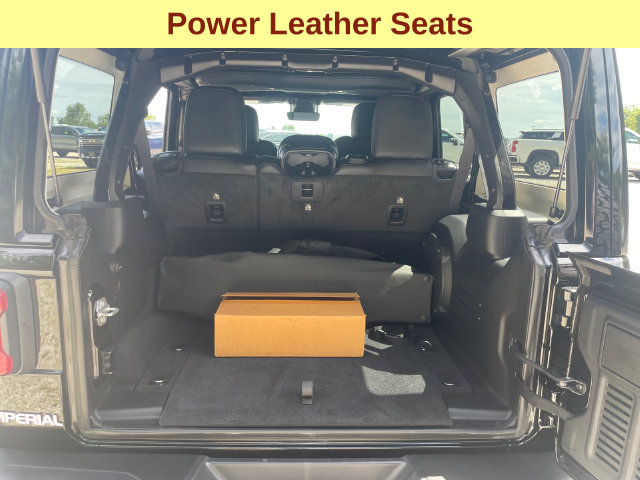 Certified 2025 Jeep Wrangler Unlimited Rubicon AWD/4WD image 12