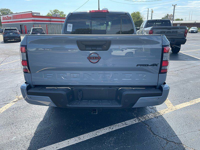 Used 2024 Nissan Frontier PRO-4X w/ Pro Premium Package AWD/4WD image 11