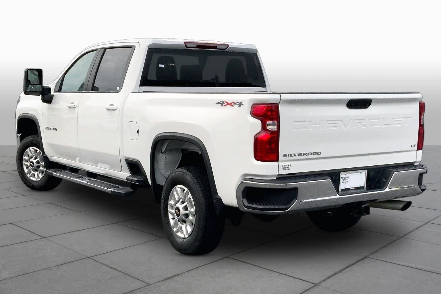Used 2025 Chevrolet Silverado 2500 LT w/ Convenience Package AWD/4WD image 22
