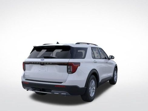 New 2026 Ford Explorer Active w/ Active Comfort Package RWD image 10