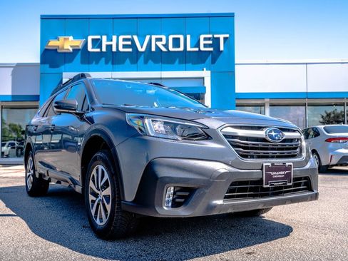 Used 2022 Subaru Outback Premium w/ Popular Package #1 AWD/4WD image 1