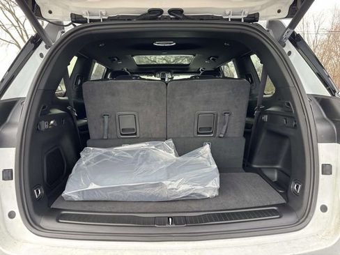 New 2026 Jeep Grand Cherokee L Limited w/ Limited Altitude Package AWD/4WD image 35