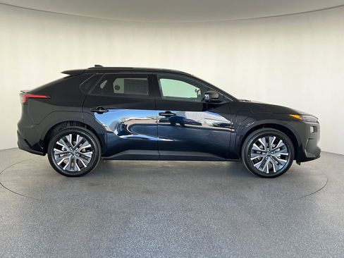 New 2026 Subaru Solterra image 2