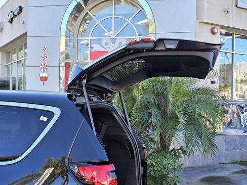 New 2026 Chrysler Pacifica Select image 9