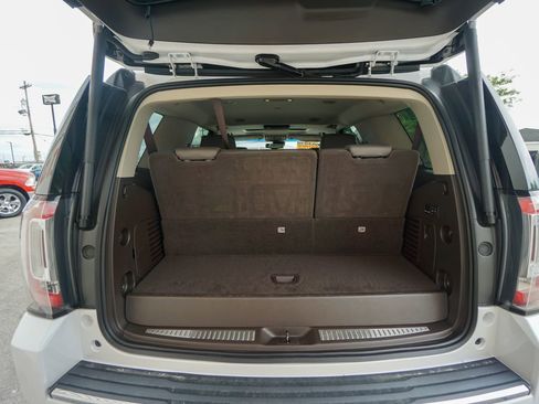 Used 2019 GMC Yukon Denali w/ Denali Ultimate Package image 42