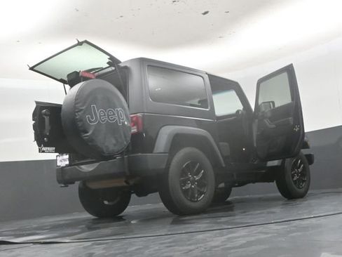 Used 2014 Jeep Wrangler Sport w/ Connectivity Group AWD/4WD image 53