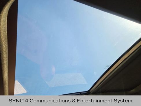 Certified 2023 Lincoln Corsair Reserve w/ Equipment Group 202A image 26