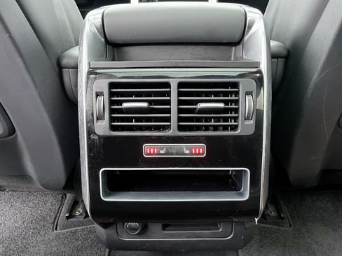 Used 2015 Land Rover Range Rover Sport Supercharged AWD/4WD image 26