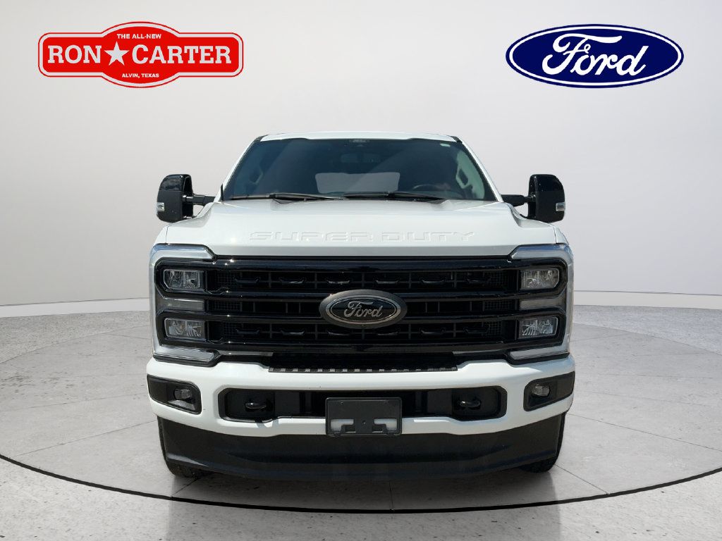 Used 2024 Ford F250 Lariat w/ Black Appearance Package AWD/4WD image 3
