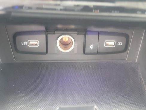 Used 2022 Hyundai Tucson Limited image 21