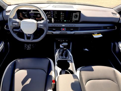 New 2026 Kia K4 EX FWD image 8