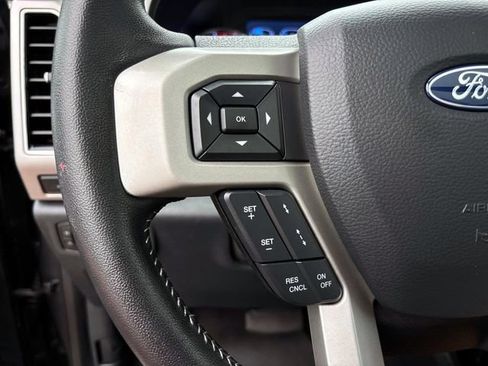 Used 2022 Ford F250 Lariat w/ Tremor Off-Road Package AWD/4WD image 23