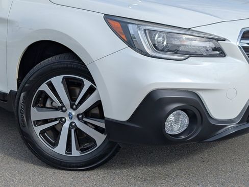 Used 2018 Subaru Outback 3.6R Limited image 10