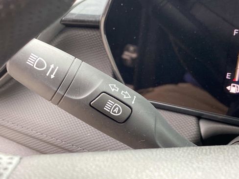 Used 2024 Chevrolet TrailBlazer LT w/ Driver Confidence Package image 18