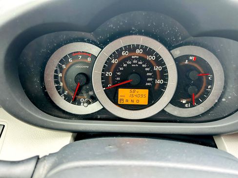 Used 2009 Toyota RAV4 Limited image 20