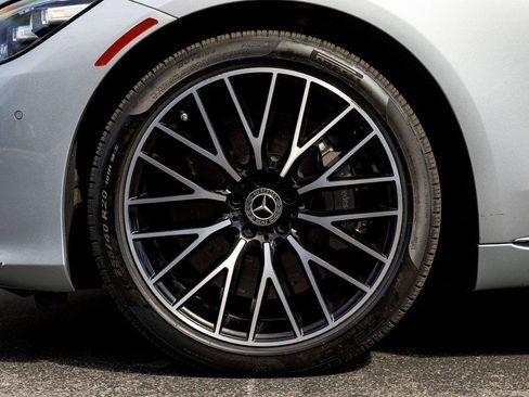 Used 2023 Mercedes-Benz S 580 S 580 image 13