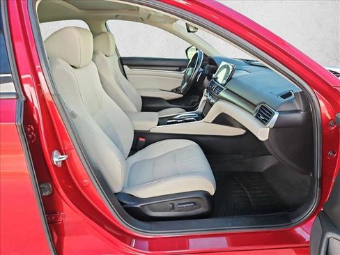 Used 2021 Honda Accord Touring image 22