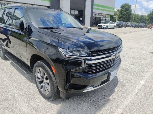 Used 2021 Chevrolet Tahoe LT w/ LT Signature Package AWD/4WD image 16