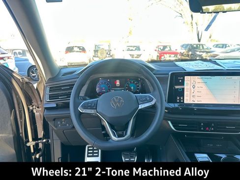 New 2026 Volkswagen Atlas SEL Premium R-Line AWD/4WD image 17