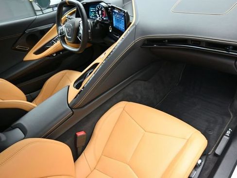 Used 2025 Chevrolet Corvette Stingray Preferred Conv w/ Z51 Performance Package RWD image 23