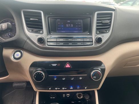 Used 2016 Hyundai Tucson Sport FWD image 20