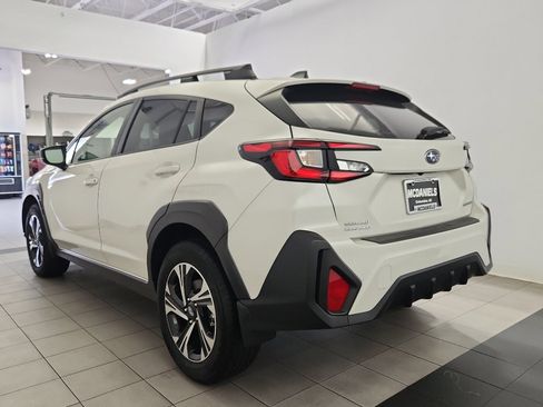 Used 2024 Subaru Crosstrek 2.0i Premium AWD/4WD image 5