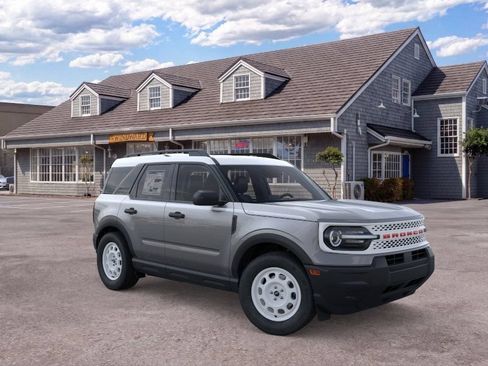 Used 2025 Ford Bronco Sport Heritage AWD/4WD image 7