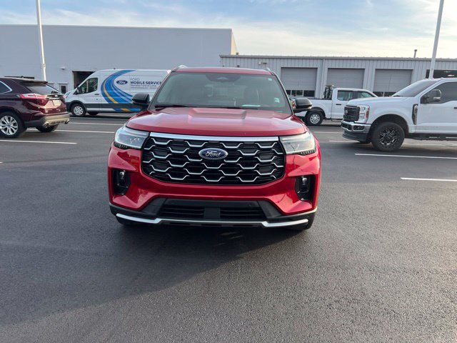 Used 2025 Ford Explorer Platinum w/ LUX Leather Package AWD/4WD image 4