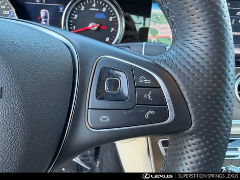 Used 2018 Mercedes-Benz E 300 image 22