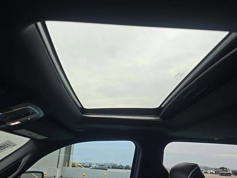 Used 2026 RAM 3500 Laramie image 19