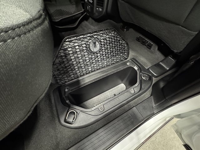 Used 2020 RAM 1500 Big Horn AWD/4WD image 14