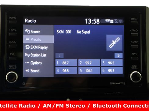 Used 2022 Toyota Corolla SE image 17