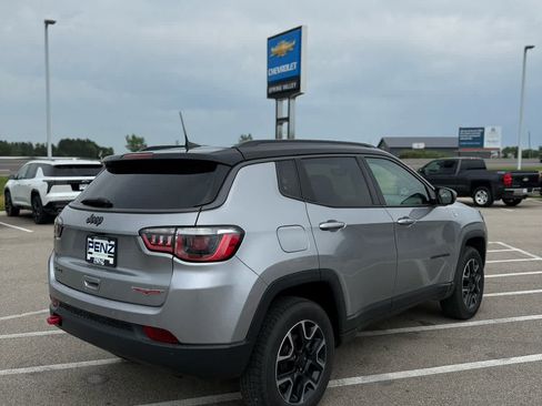 Used 2019 Jeep Compass Trailhawk w/ Cold Weather Group AWD/4WD image 5