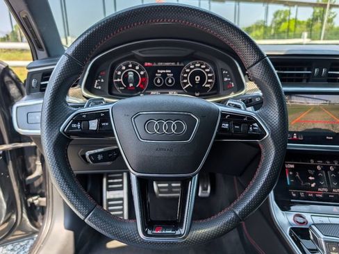 Used 2021 Audi RS 6 w/ Executive Package AWD/4WD image 23