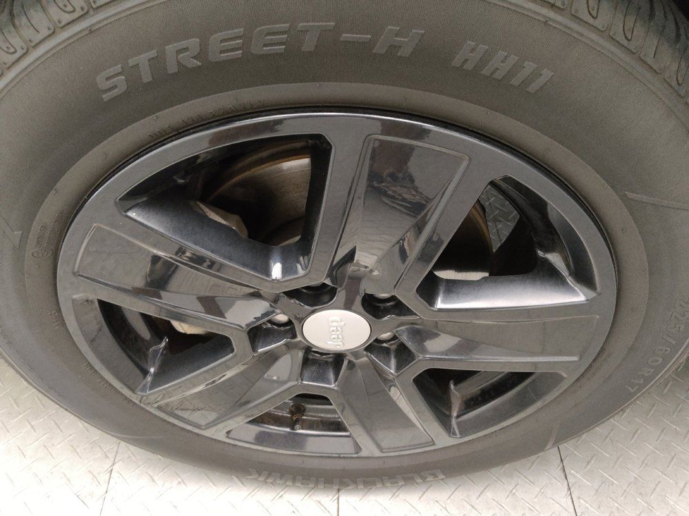 Used 2022 Jeep Compass Latitude w/ Sun and Sound Group FWD image 31